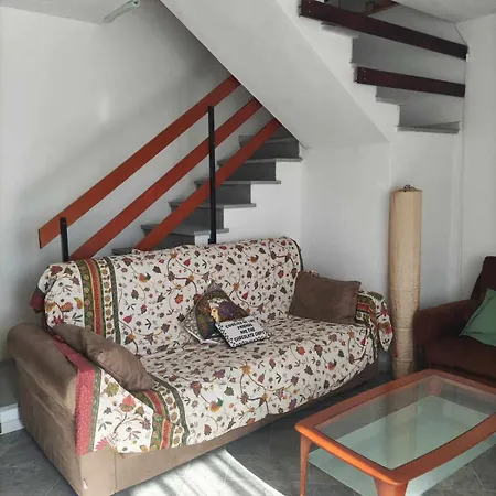 別荘 Family House With Garden *