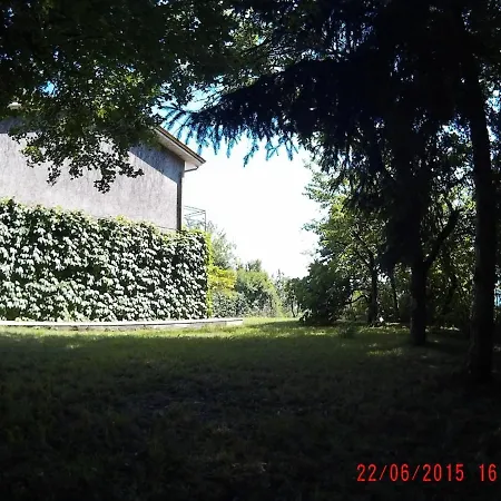 Family House With Garden 別荘 フォズディノーヴォ